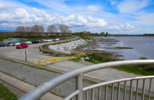 A picture of the beach and parking at iona beach regional park (off-leash path) richmond, bc