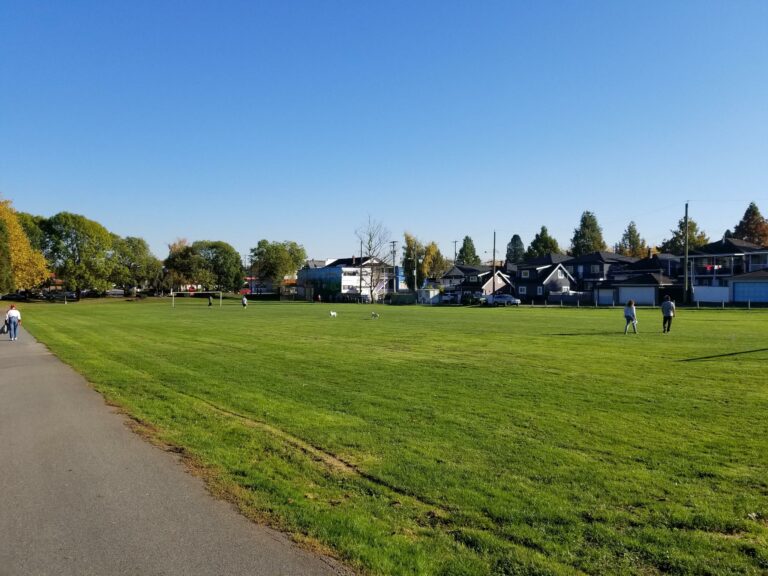 Jones off leash dog park Vancouver BC 768x576